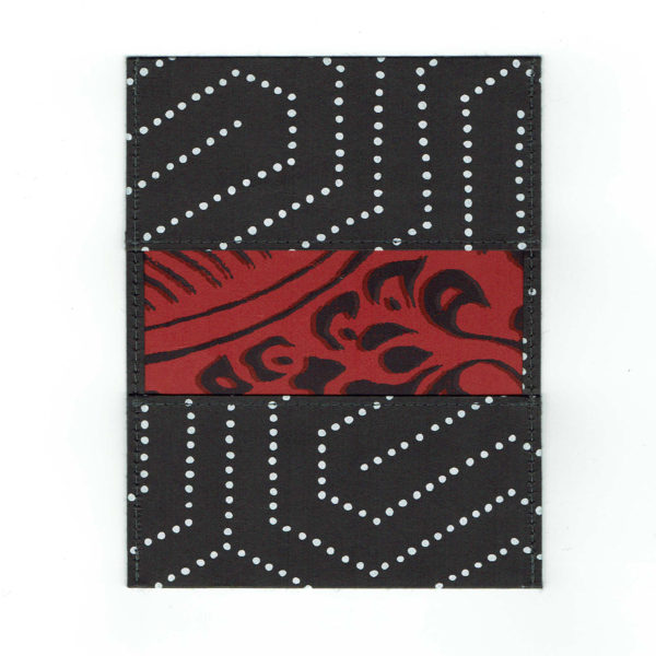 ふすま紙カードケース 毘沙門亀甲(黒)×獅子地紋(朱)